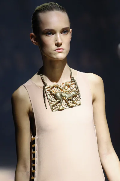 Look 6